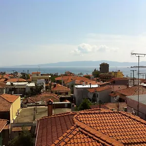 κάντε κράτηση εδώ